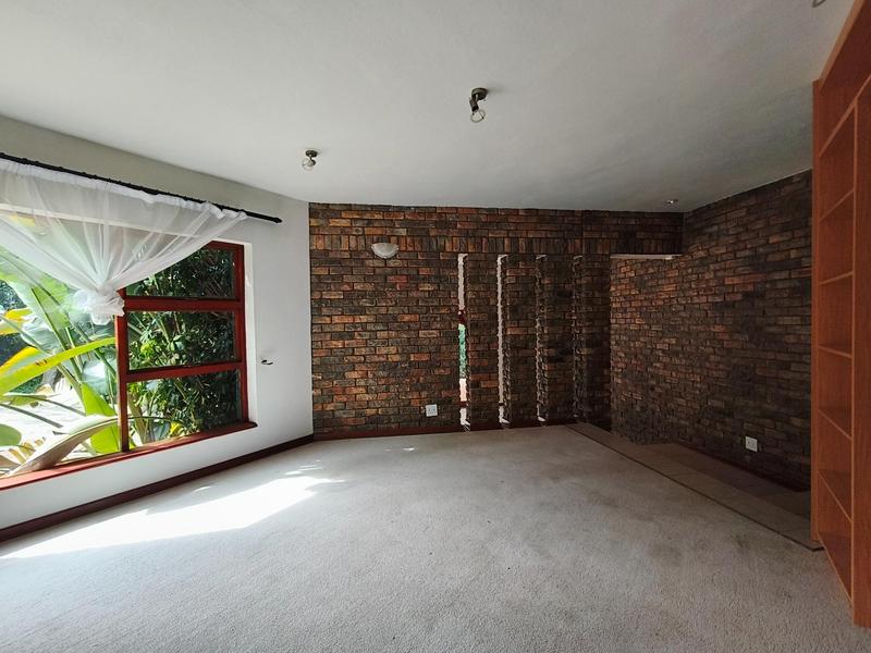 5 Bedroom Property for Sale in Oatlands North Eastern Cape